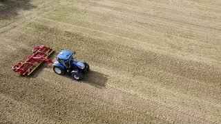 T H WHITE Demonstration of Vaderstad Carrier