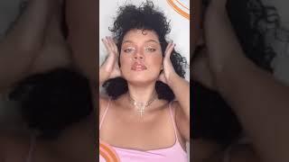 Penteado com lenço em cabelo curto 