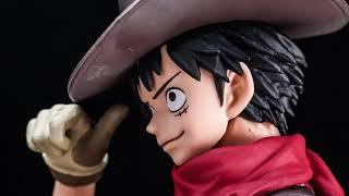 Nami and Luffy's Cowboy style Figures!