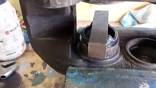 How to remove extremely stuck/rusty/seized brake piston with welder (Toyota Landcruiser 80 series)