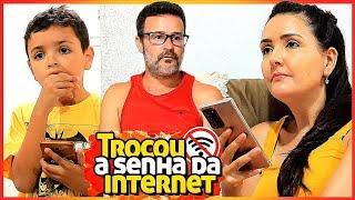 Trocou a senha da Internet ️ Familia Parafuso Solto