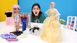 Barbie balo için elbise seçiyor! Ayşe ile Barbie giyim oyunu!