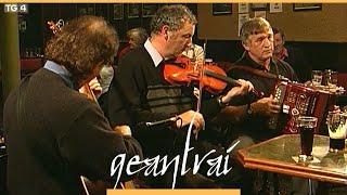 Brian Rooney, Seán Mac Donnchadha & Paddy Gallagher |Tigh O'Rourke, Londain| Geantraí 2002 | TG4