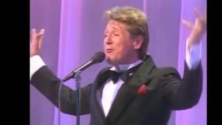 JOE LONGTHORNE MBE " CHRISTMAS MEDLEY"