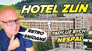 Spím v bývalém hotelu Moskva | Baťův mrakodrap | Baťovy domky | Baťův obchoďák | Šmoulí město