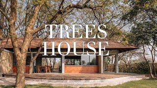 Eco-Friendly Living: A Farmhouse Amidst Baroda's Neem Trees