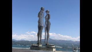 Monument of Ali and Nino in Batumi
