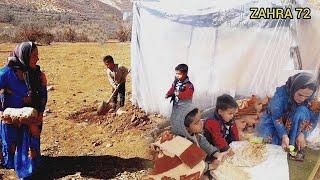 The construction of a nomadic widow with his children in the mountains to save himself