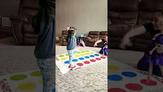 CUTE 3 YEAR OLD GIRL PLAYING TWISTER GAME ASMR #shorts #short #twister #game #shortsfeed #shortfeed