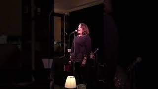 Carolyn BROQUET at Petterinos