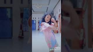 Felisha tiktok keren 6