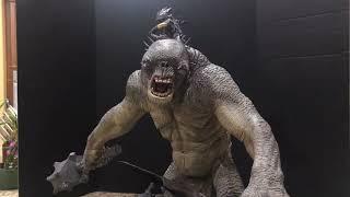 The Cave Troll of Moria Weta Workshop The Lord of the Rings Extremely Limited Statue Massive!!