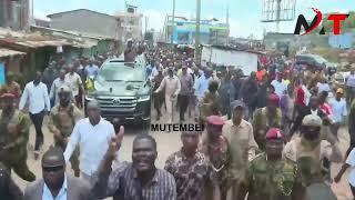 DRAMA IN MATHARE AS ANGRY RESIDENTS BLOCKS PRESIDENT RUTO WHILE PASSING TO ADDRESS THEM!!