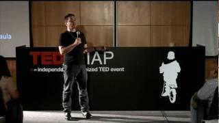 Facebook e a verdadeira revolução: René de Paula JR at TEDxFIAP