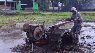 Gerak Cepat  !! Garu Traktor Sawah Quick Bekerja NGEBUT dan  Cepat Sekali Selesai