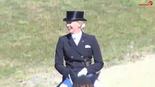 Jessica Bredow-Werndl | Uneee BB | Grand Prix Special | Pferd International | 2016