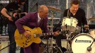 Andy Fairweather Low & The Low Riders - Lighting Boogie (live at The Quay)