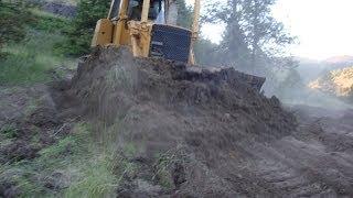 John Deere 850 Dozer With 3 Shank Ripper - Cuts in a New Road