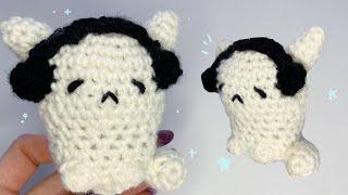 КОТЕНОК с наушниками крючком  / sad cat amigurumi