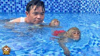 YiYi and YinYin were excited to swim with grandpa