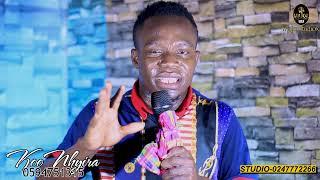 KOO NHYIRA HEAVEN WORSHIP @MAJOR STUDIO...WOW REV.OBOFOUR MUST SEE THIS GUY.ANGELS FALLS DOWN WOW