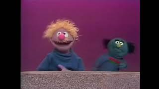 Sesame Street - Harvey Kneeslapper - Three sticks (HQ)