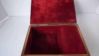 ANTIQUE MUSIC BOX - TALES FROM THE VIENNA WOODS WALTZ