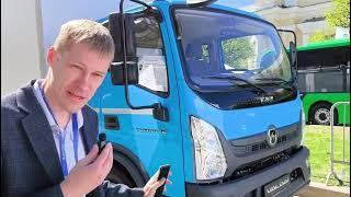 SPbTransportFest - ТранспортФест, презентация Valday 12, сотрудники завода ГАЗ об автомобилях.