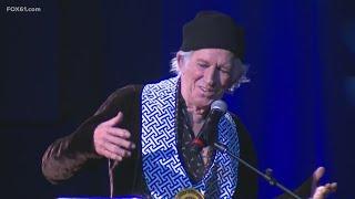 Rolling Stones guitarist Keith Richards receives first-ever CT Governor's Award of Excellence