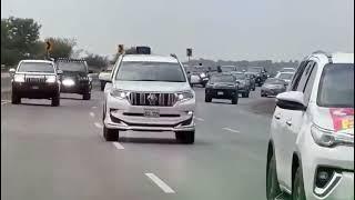 Imran Khan, People's Prime Minister  Lahore-Islamabad Motorway | #imrankhan #imrankhanpti #protocol