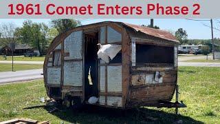 1961 Comet vintage camper moves into phase two.