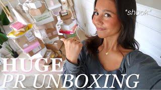 HUGEEEE pr unboxing haul *clothes, makeup, hair products, etc*