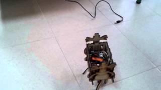 Arduino Castilla: problemas con el crawling Robot.