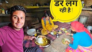 पहाड़ों में कामकाज के साथ भयंकर डरावना माहौल | Uttarakhandi village life | pahadi life | RTK Vlogs