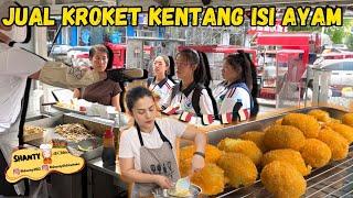 JUAL KROKET KENTANG ISI AYAM DI DEPAN SEKOLAH CHINA, DARI MUDA SAMPAI ORANG TUA SEMUANYA SUKA,LUDES!