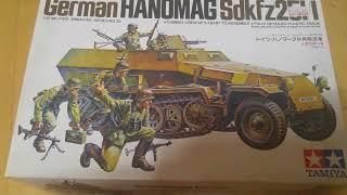 Tamiya German Hanomag Sdkfz 251/1 Assembly & Basic Painting ハノマーク兵員輸送車