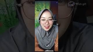 bigo live jilbab hitam sikut challenge