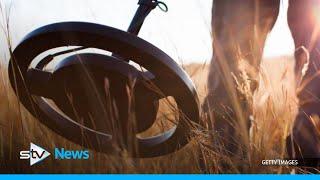 Metal detectorist discovers Bronze Age artefacts in field