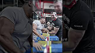 Larratt showed true strength on right hand #armwrestling #devonlarrat #viral #shorts