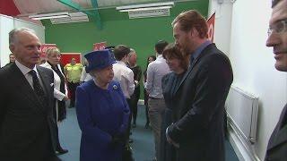 Homeland star Damian Lewis thanks Queen for racing tips