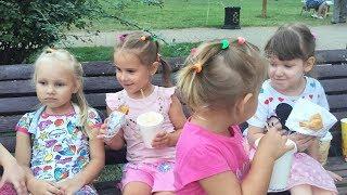 Дети играют на Детской Площадке Алина Алиса и Юляшка балуются Funny kids video Развлечения для детей