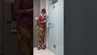 kebaya merah link video di komentar