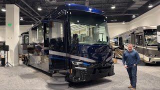 First Look At The 2025 Newmar King Aire With The New Onyx Black Out Package