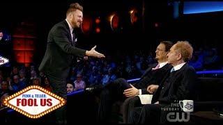 Penn & Teller Fool Us // John Michael Hinton "completely blows away" with a Rubiks Cube