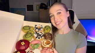 Asmr eating krispy kreme’s christmas doughnuts (mouth sounds, tapping and scratching)