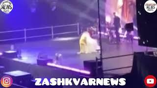 Полина Гагарина вывернула плечо на концерте в Челябинске