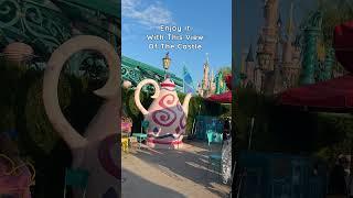 Disneyland Paris Alice In Wonderland | Alice's Curious Labyrinth | Merry Unbirthday