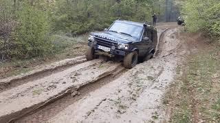 Land Rover Discovery 2 TD 5 and Nissan Patrol Gr Y61 Offroad in mud