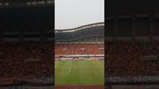 Persija Persija aja..kamu mah lain waktu aja. kata mamah