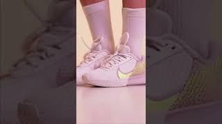 Хотите быть на корте самой стильной парой? Выбирайте Nike Vapor Pro 2 PRM AC Phantom Volt Green